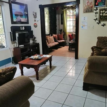 Hotel Casa Bonita La Lima San Pedro Sula Dış mekan fotoğraf